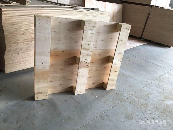 东莞大型生产厂家熏蒸栈板消毒产品与免熏蒸产品区别仓